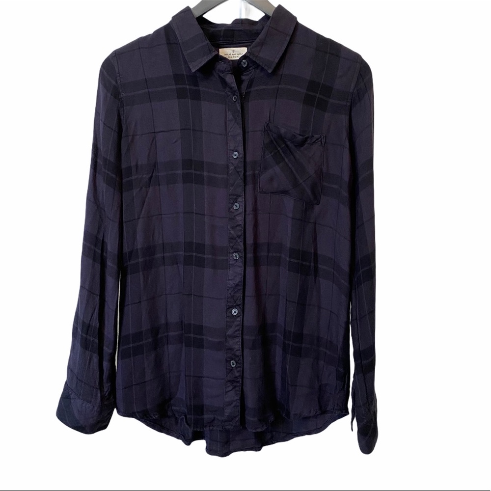 Thread and Supply plaid flannel button-up M EUC